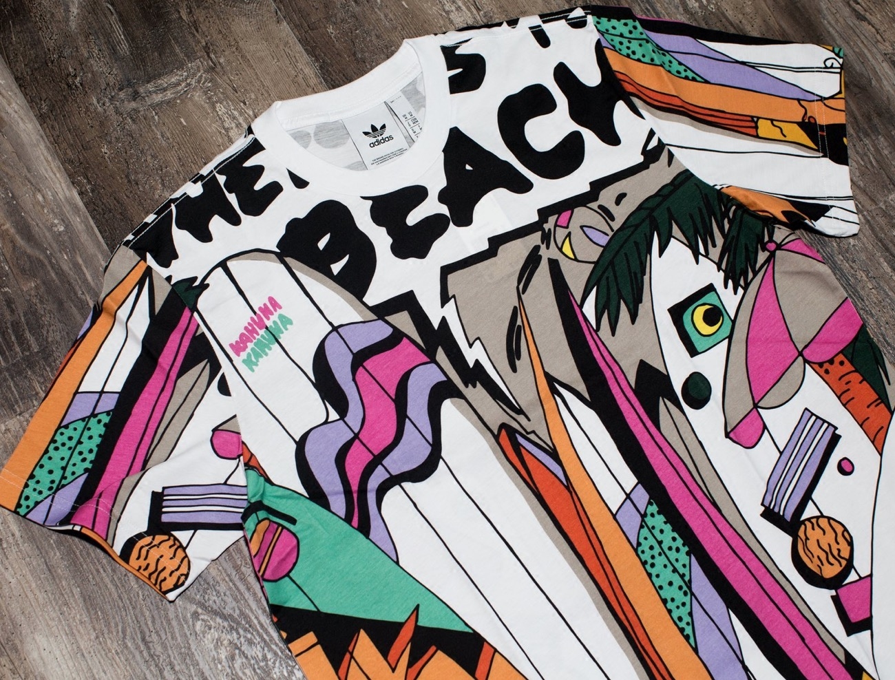 New Mens Adidas Originals CM Tees CE2272 Beach Graphics Tshirt